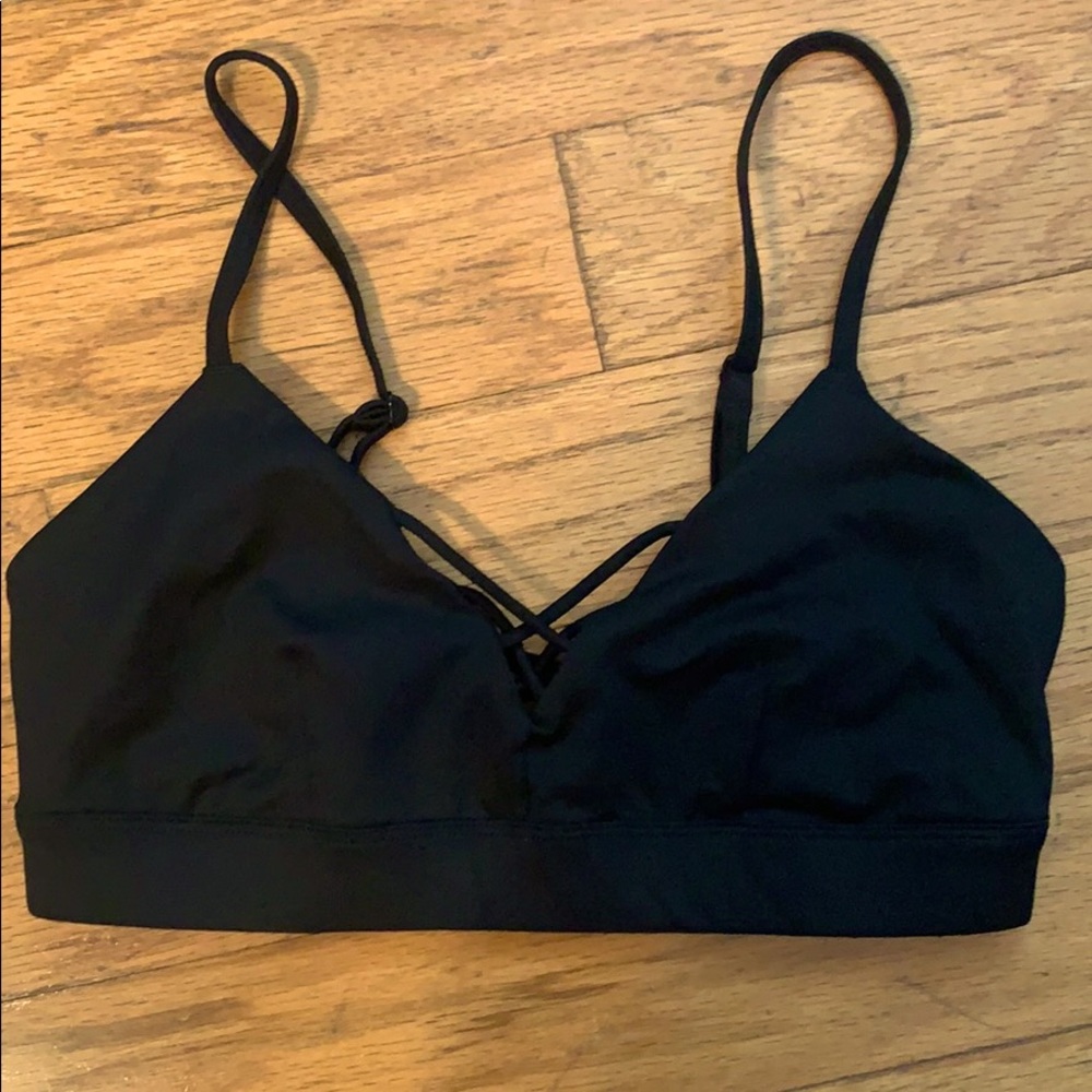Alo Yoga sports bra